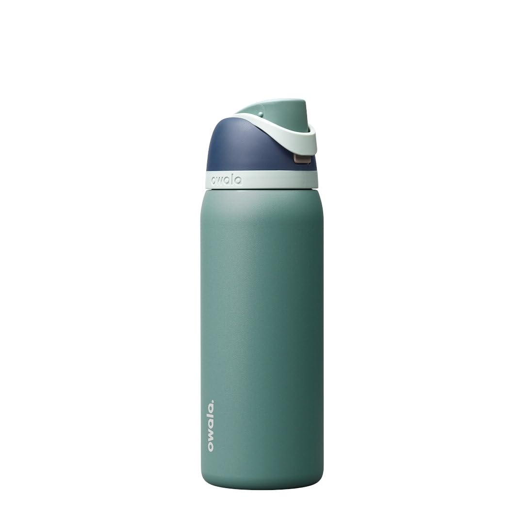 Owala FreeSip 32 oz insulated stainless steel water bottle in Joshua Tree
