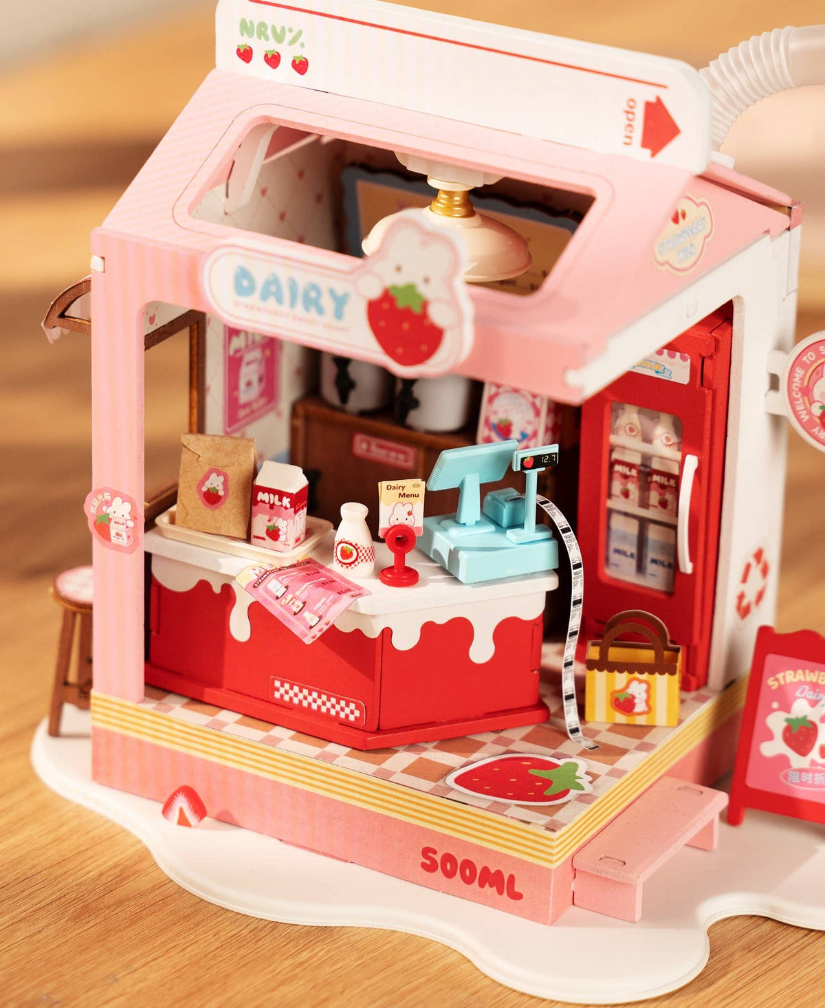 Strawberry Milk Box ROBOTIM Rolife DIY Miniature House
