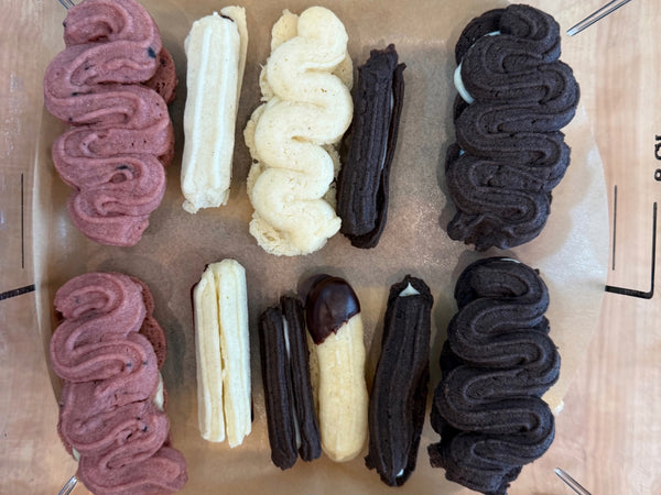 Finished cookie sandwiches