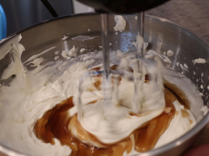 Whipped maple cream cheese filling for pumpkin muffins